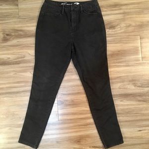 Black High Rise Skinny Jeans
